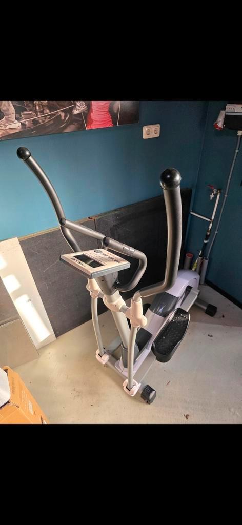 Crosstrainer Focus Fitness FOX3, Sport en Fitness, Fitnessapparatuur, Zo goed als nieuw, Crosstrainer, Ophalen