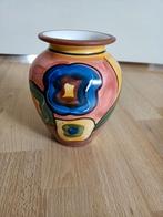 vaas - hand geschilderd (ca 17,5 cm hoog), Ophalen, Overige kleuren, Aardewerk of Porselein, Zo goed als nieuw