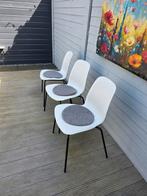4x IKEA stoelen, wit met grijze kussens, Ophalen, Wit, Zo goed als nieuw, Vier