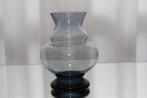 Zacht licht blauwe vaas Rozendaal, Ophalen