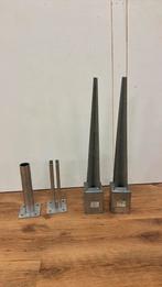 2 puntpaalhouders en 2 paaldragers, Ophalen, Nieuw