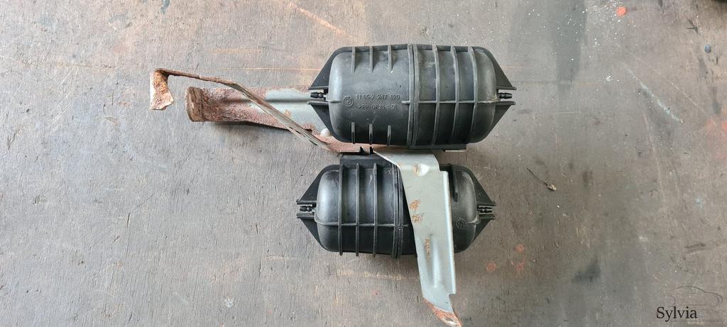 Vacuumreservoir set BMW 1 / 3 / 5 serie E88 E82 E90 E91 E92, Auto-onderdelen, Motor en Toebehoren, Gebruikt, Ophalen of Verzenden