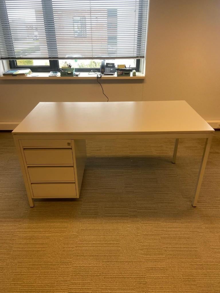 Bureau, Ophalen, Overige typen, Gebruikt, 150 cm