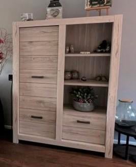 Kast + wandplank, Ophalen, Met deur(en), 100 tot 150 cm, Zo goed als nieuw