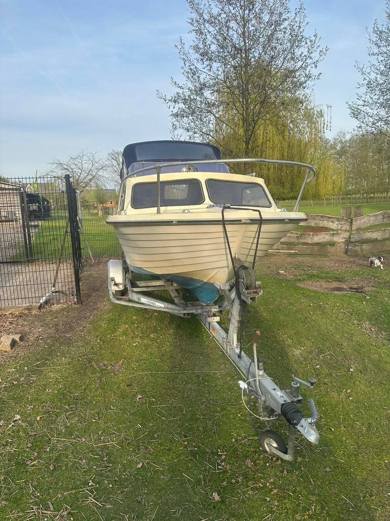 Kajuitboot met trailer, Ophalen of Verzenden, Zo goed als nieuw, Minder dan 10 pk, Tot 6 meter