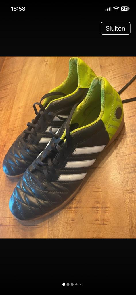 Adidas schoenen, Maat XS of kleiner, Ophalen of Verzenden, Zo goed als nieuw, Schoenen
