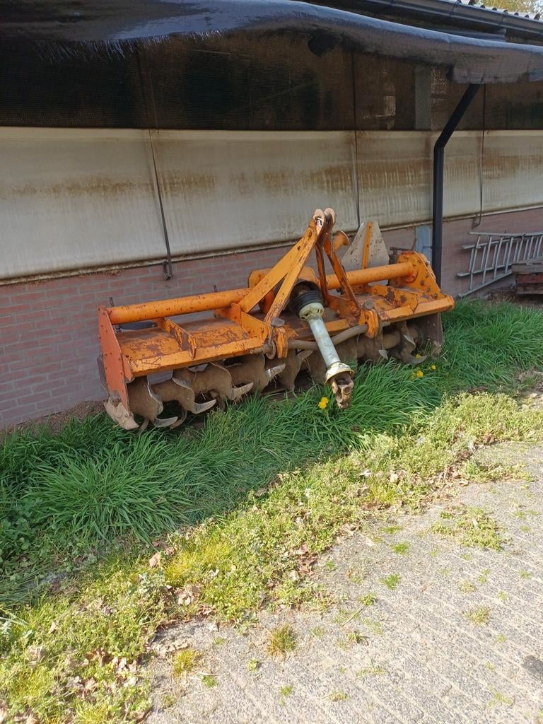 Grondfrees 230 breed, Zakelijke goederen, Agrarisch | Werktuigen, Ophalen of Verzenden, Grondbewerking