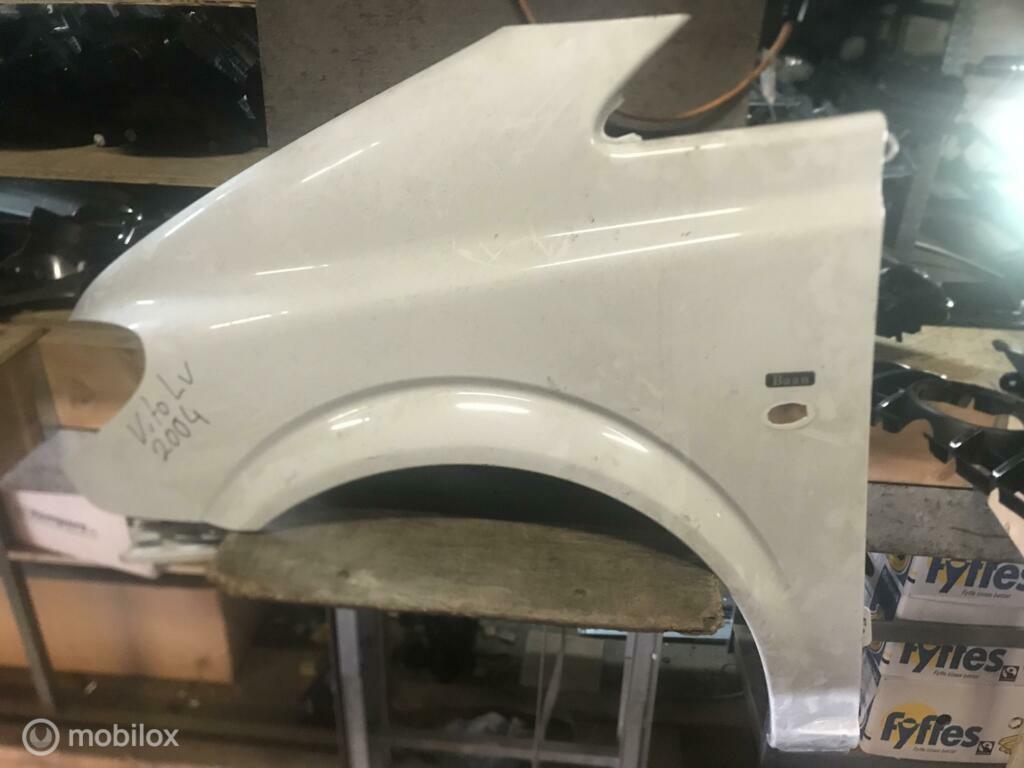 Mercedes Vito W639 Linker voorscherm, Gebruikt, Mercedes-Benz, Ophalen of Verzenden, Mercedes-Benz