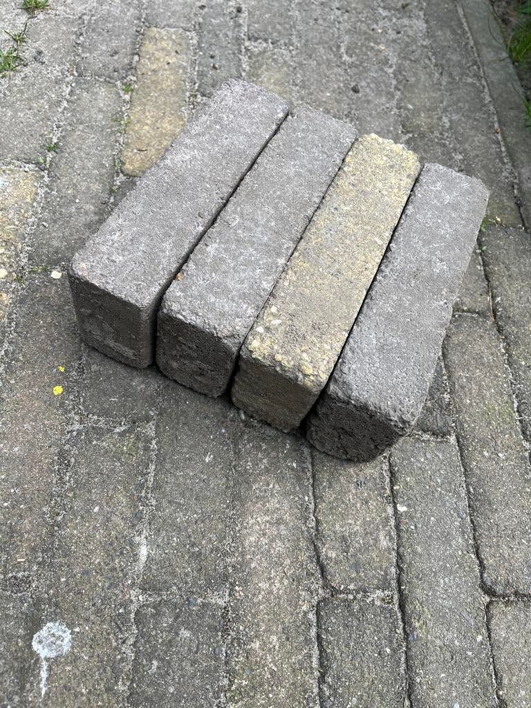 Waaltjes Klinkers - Rood/Geel Gekleurd, Ophalen, Gebruikt, Overige materialen, Klinkers