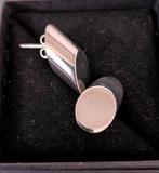 Fraaie nieuwe zilveren oorbellen., Sieraden, Tassen en Uiterlijk, Manchetknopen, Ophalen of Verzenden, Nieuw, Zilver