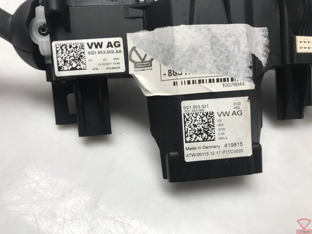 VW Golf 7 FL Stuurkolomschakelaar 5Q1953502AA 5Q1953521, Auto-onderdelen, Gebruikt, Volkswagen, Volkswagen AG, Berliner Ring 2
38440  Wolfsburg, DE