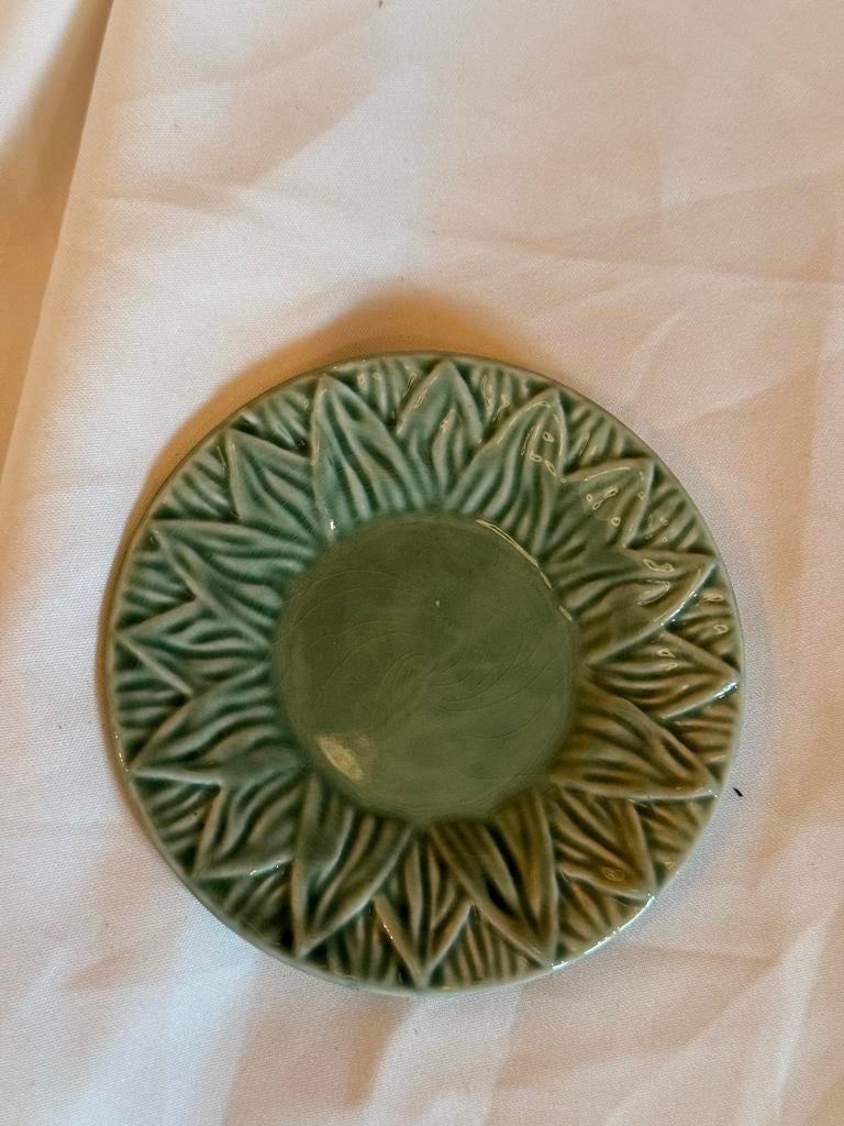 Bordallo Pinheiro Koolblad Onderzetter - Groen, Overige typen, Ophalen of Verzenden, Zo goed als nieuw, Overige stijlen