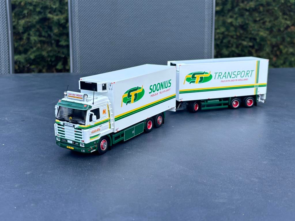 Tekno soonius Vd hout, Hobby en Vrije tijd, Modelauto's | 1:50, Ophalen of Verzenden, Zo goed als nieuw, Bus of Vrachtwagen, Tekno