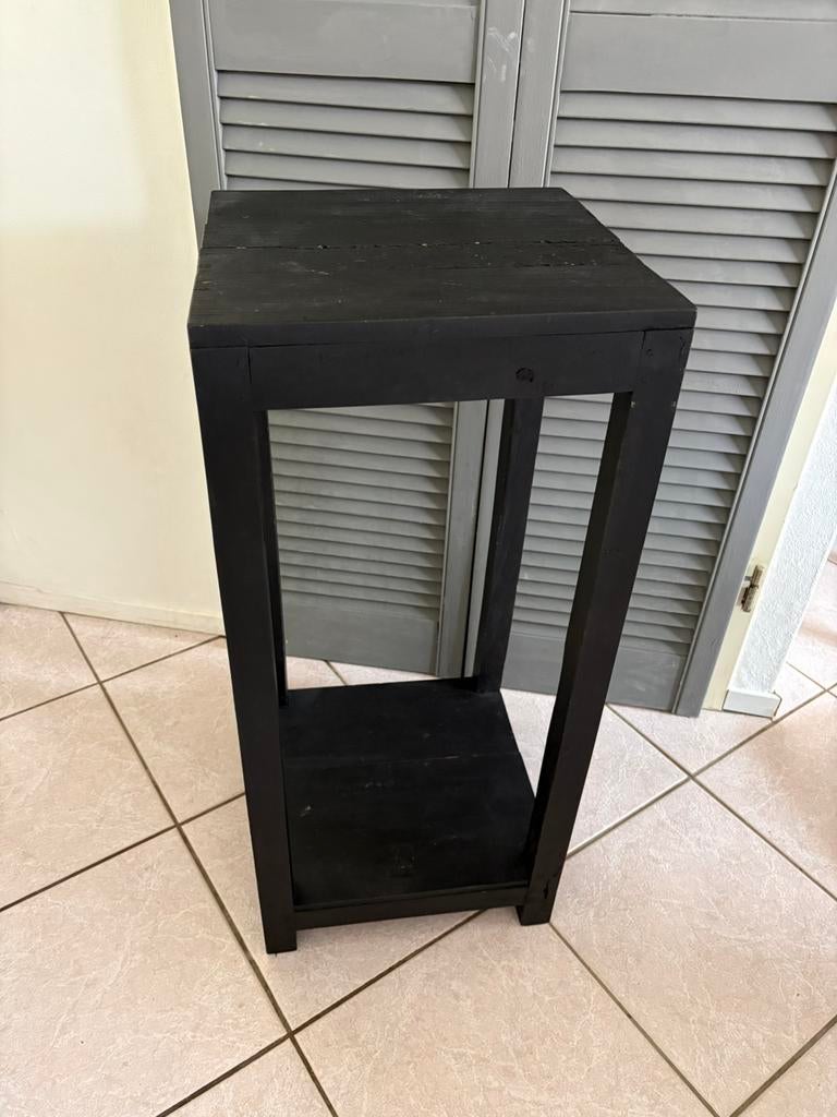 Grote houten plantentafel, Huis en Inrichting, Tafels | Bijzettafels, Ophalen, Gebruikt, 75 cm of meer, 60 cm of meer