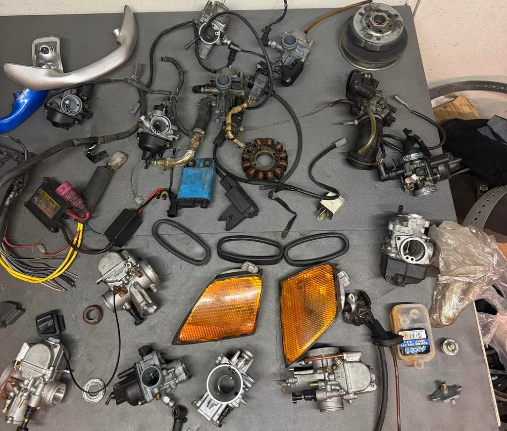 Runner 180cc 125cc skr zip vespa piaggio scooter onderdelen, Ophalen of Verzenden