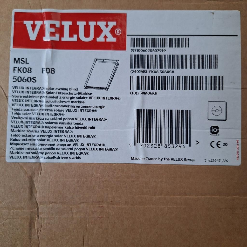 Nieuwe Velux elektrische buitenscreen MSL FK08 5060S, Ophalen of Verzenden