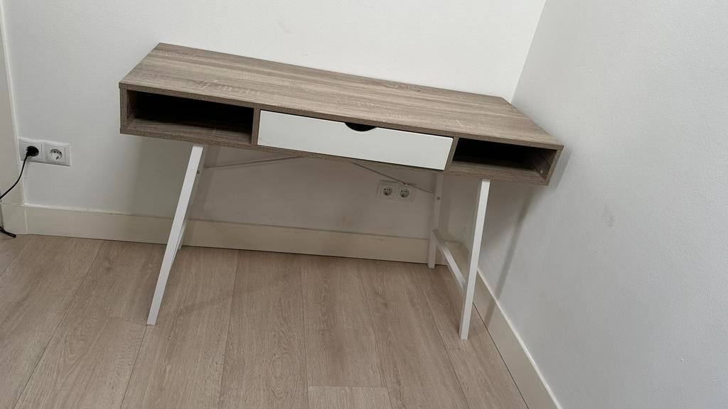 JYSK Desk €35, Huis en Inrichting, Ophalen, Zo goed als nieuw, Jysk