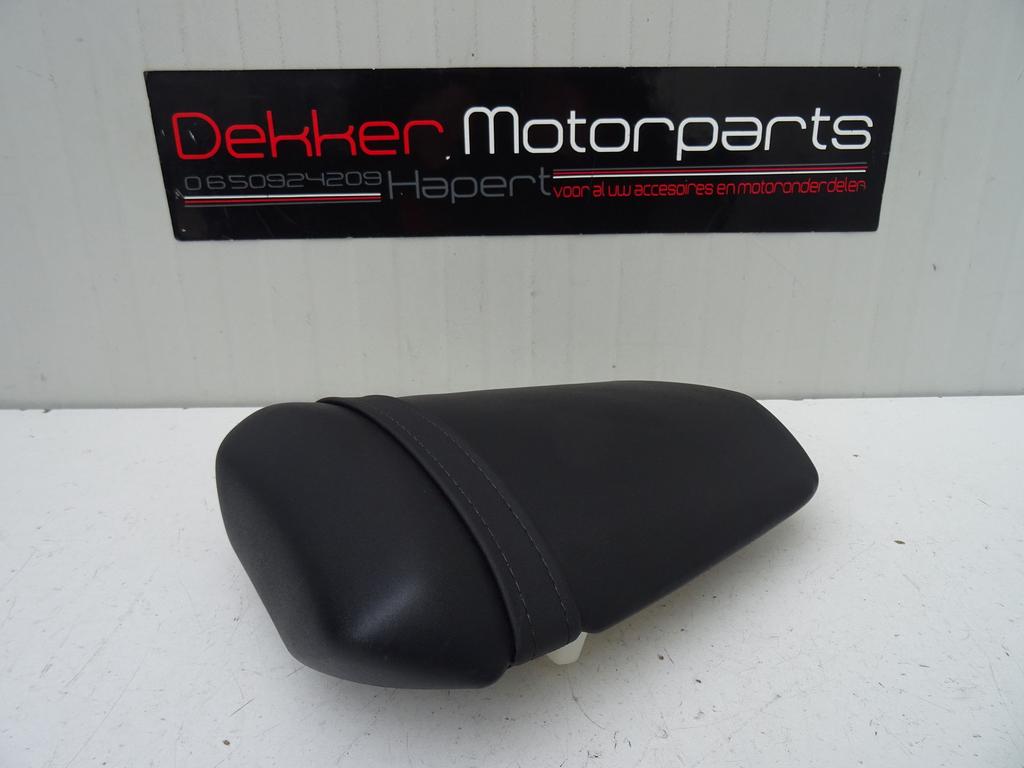 Duo Zadel / Duo zit / Seat Yamaha YZF R1 2004-2005-2006 RN12, Gebruikt, -, -, Ophalen of Verzenden