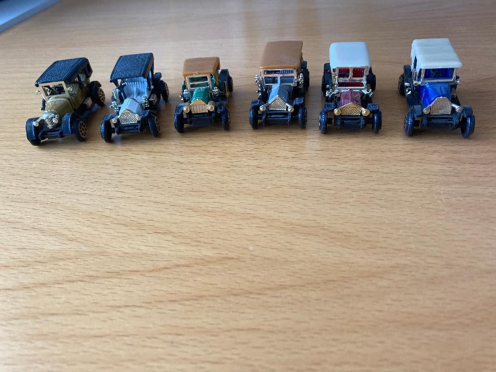 Readers Digest mini vintage Classic auto's - schaal 1.87, Ophalen of Verzenden, Zo goed als nieuw, Auto, Overige merken