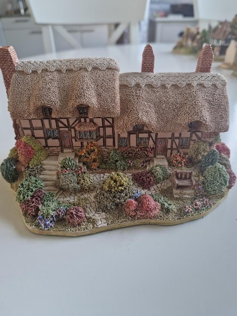 Lilliput Lane Anne Hathaway's Cottage Miniatuurhuisje, Verzamelen, Ophalen of Verzenden, Zo goed als nieuw, Overige typen
