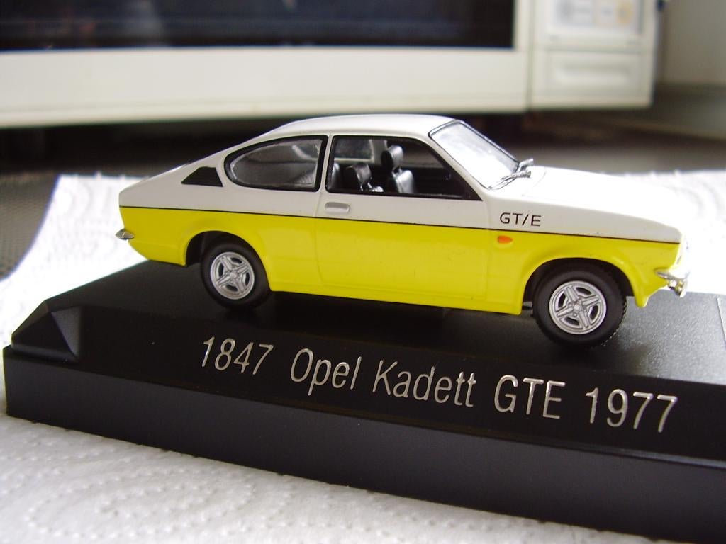 schaalmodel Opel Kadett GTE 1977, Ophalen of Verzenden, Nieuw, Auto