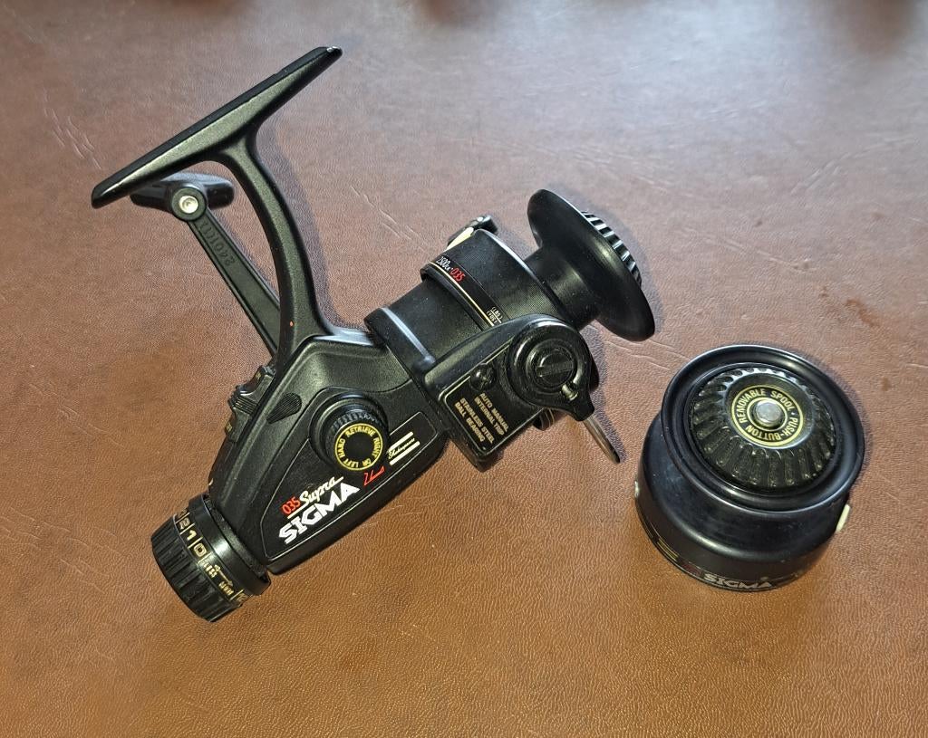 Shakespeare Sigma 2500-035, Watersport en Boten, Hengelsport | Algemeen, Ophalen of Verzenden, Zo goed als nieuw, Molen