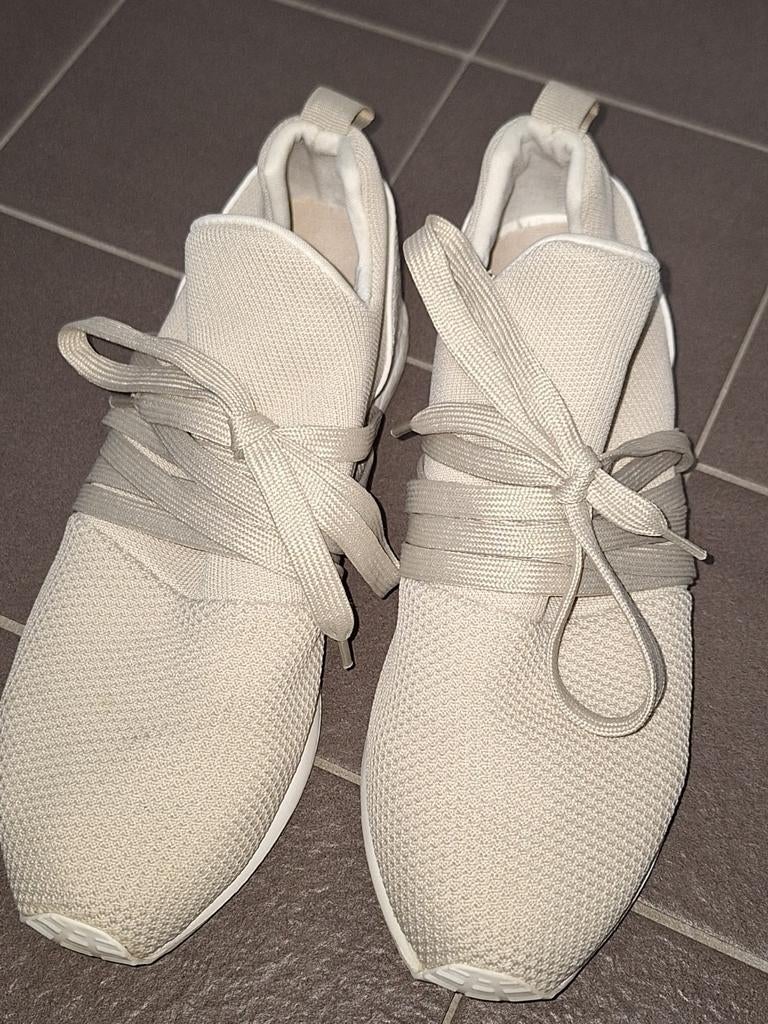 La Strada maat 38 beige / wit, Kleding | Dames, Schoenen, Zo goed als nieuw, Sneakers of Gympen, Beige, Ophalen of Verzenden