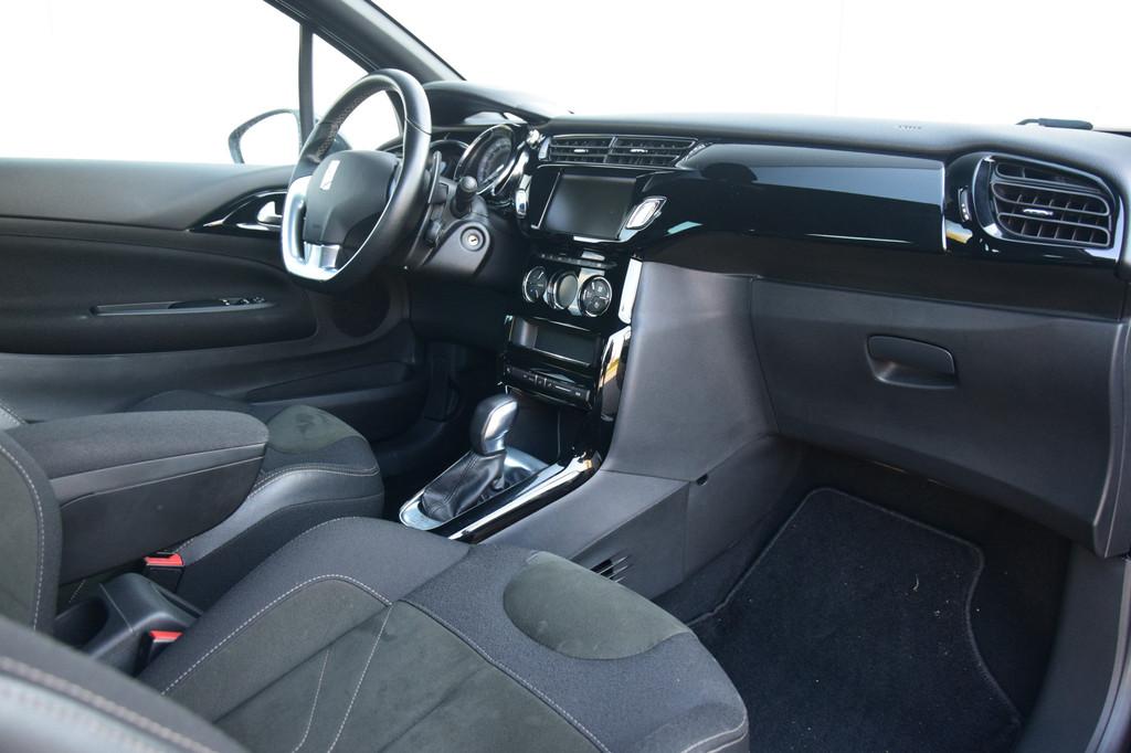 DS DS 3 1.2 PureTech Automaat Connected Chic Camera Ecc Crui, Auto's, DS, Stof, Gebruikt, 1199 cc, Blauw