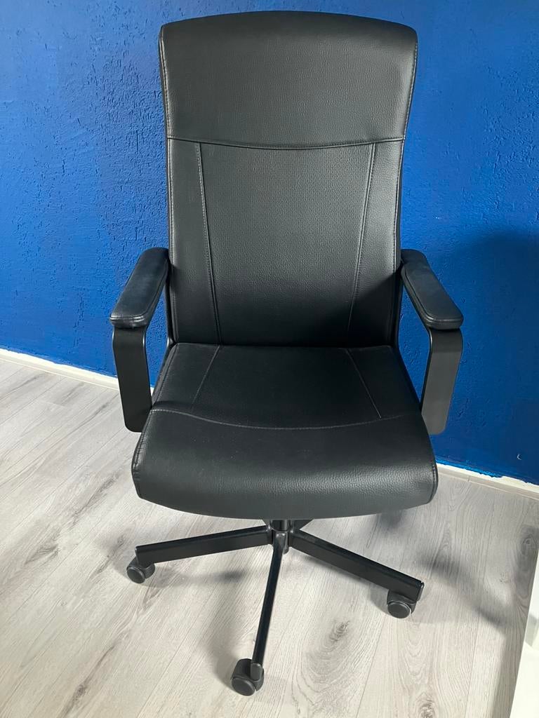 Bureaustoel IKEA MILLBERGET, Ophalen, Zo goed als nieuw, Zwart, Bureaustoel