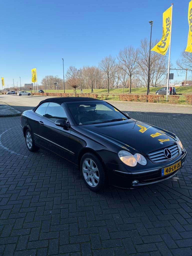 Mercedes-Benz CLK 1.8 Clk200 Kompr Cabriolet AUT 2003 Zwart, Auto's, Automaat, Achterwielaandrijving, 4 cilinders, Cabriolet