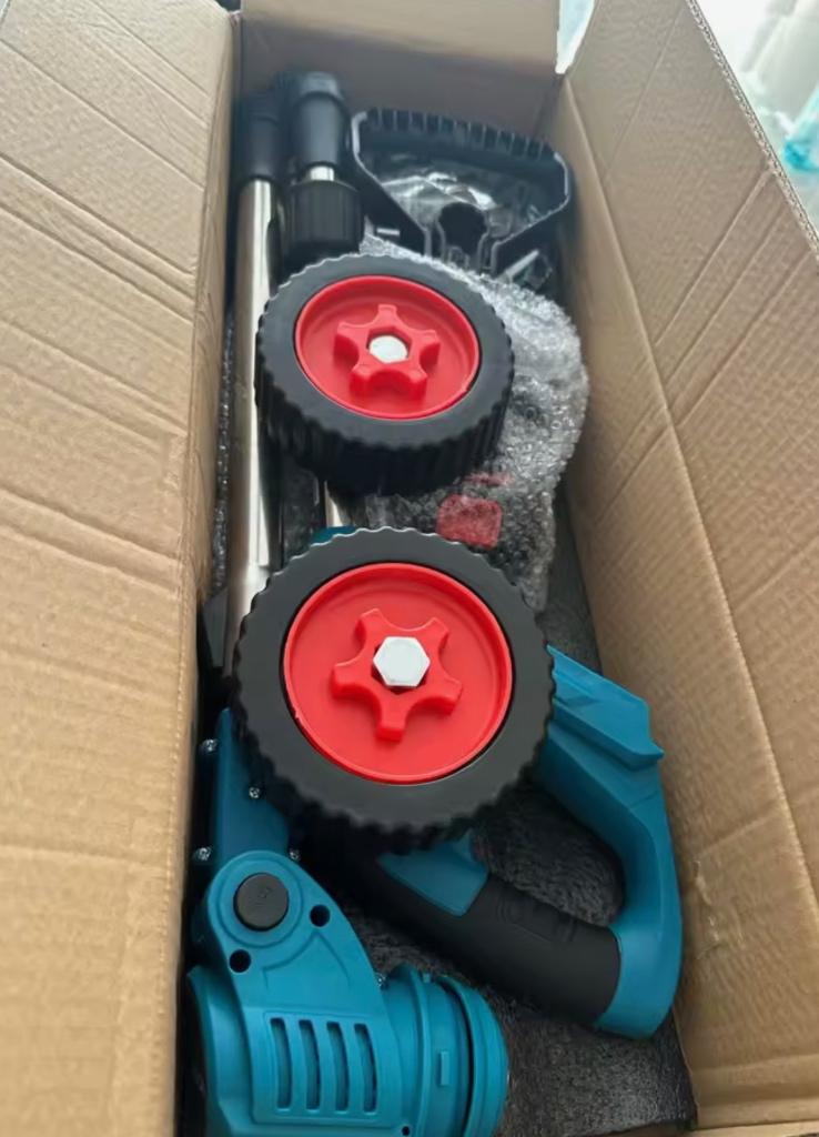 3-in-1 Grastrimmer / Bosmaaier / Snoeizaag – Met 2 Accu’s, Ophalen of Verzenden, Nieuw, Accu