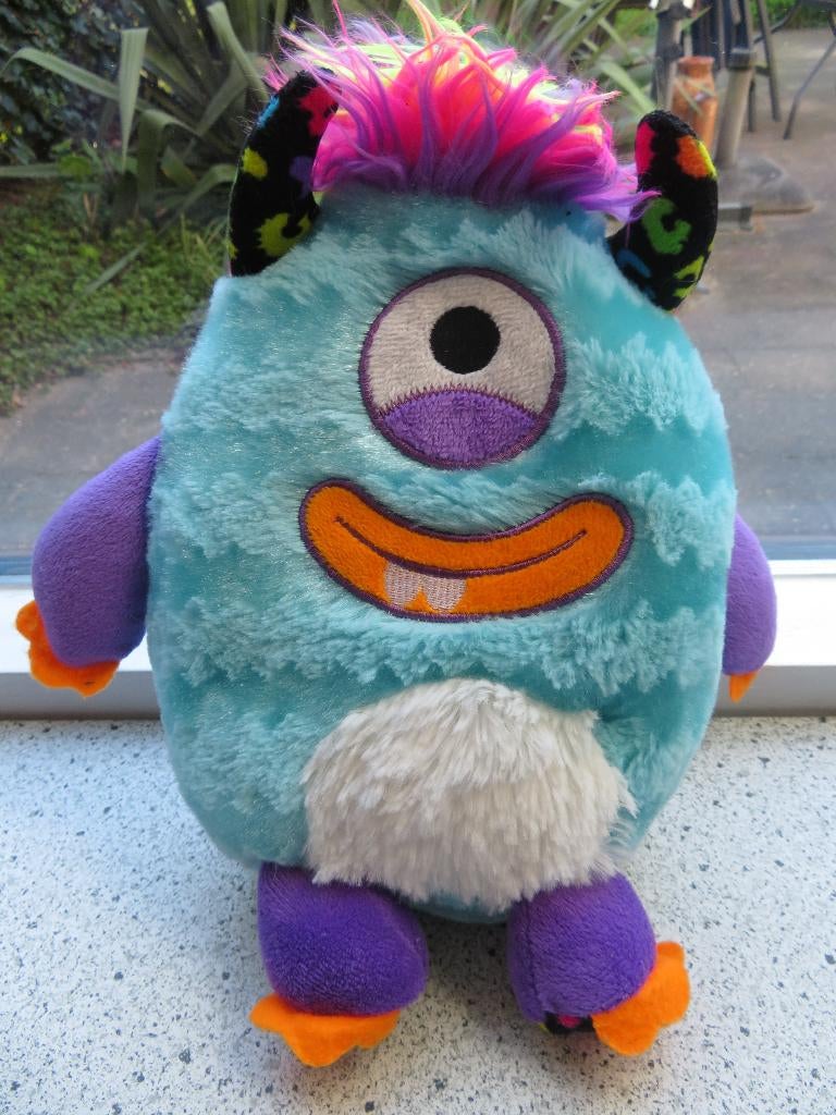 Eenogig Rainbow monster knuffel merk Toi Toys Action, Overige typen, Ophalen of Verzenden, Zo goed als nieuw, Wasbaar