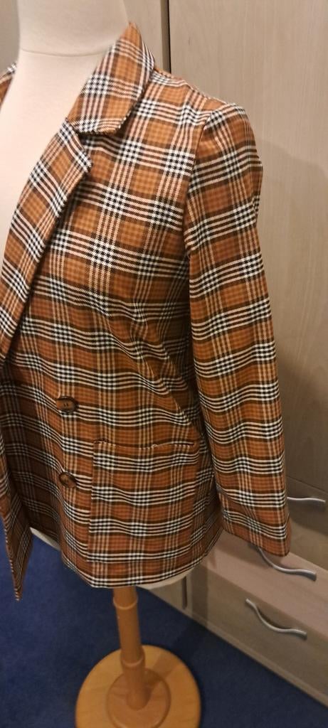 Stijlvolle oversized blazer van monki met ruitpatroon., Bruin, Ophalen of Verzenden, Zo goed als nieuw, Monki