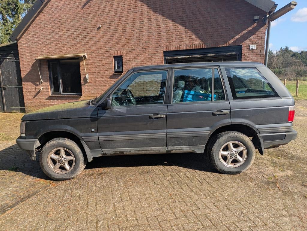 Land Rover Range Rover 4.0 V8 AUT 4WD 1995 Grijs, Auto's, Automaat, 8 cilinders, 2084 kg, Vierwielaandrijving