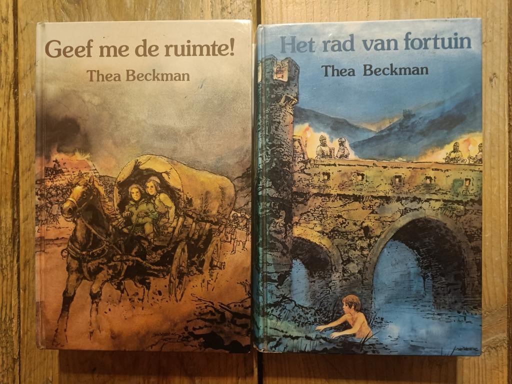 Deel 1 en 3 van de serie: De honderd jarige oorlog., Boeken, Ophalen of Verzenden, Gelezen