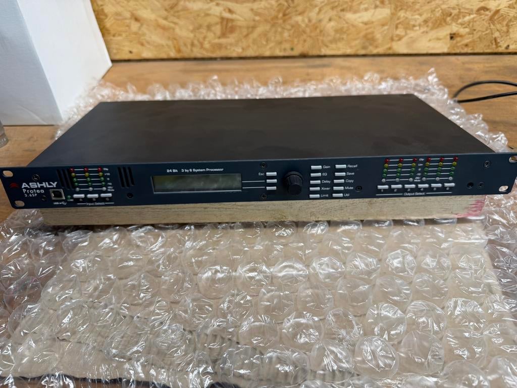 Ashly Protea 3.6 dsp, Ophalen of Verzenden, Zo goed als nieuw