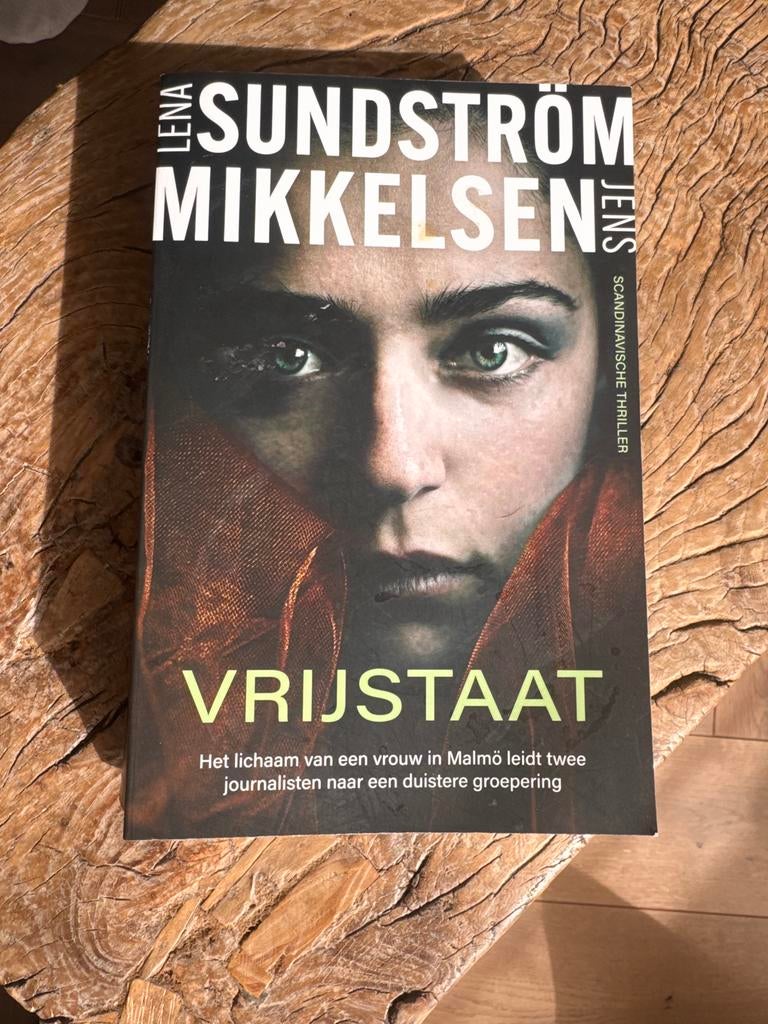 Vrijstaat - Lena Sundström Mikkelsen - Nieuw Scandinavische, Ophalen of Verzenden, Nieuw, Scandinavië