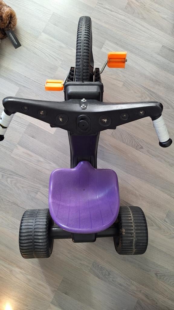 Vintage trapskelter - Paars met oranje accenten, Ophalen of Verzenden