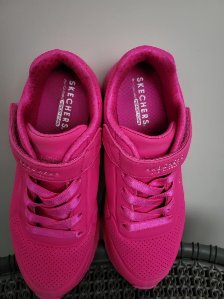 Bijna nieuwe roze Skechers - Maat 34, Ophalen, Zo goed als nieuw, Meisje, Schoenen