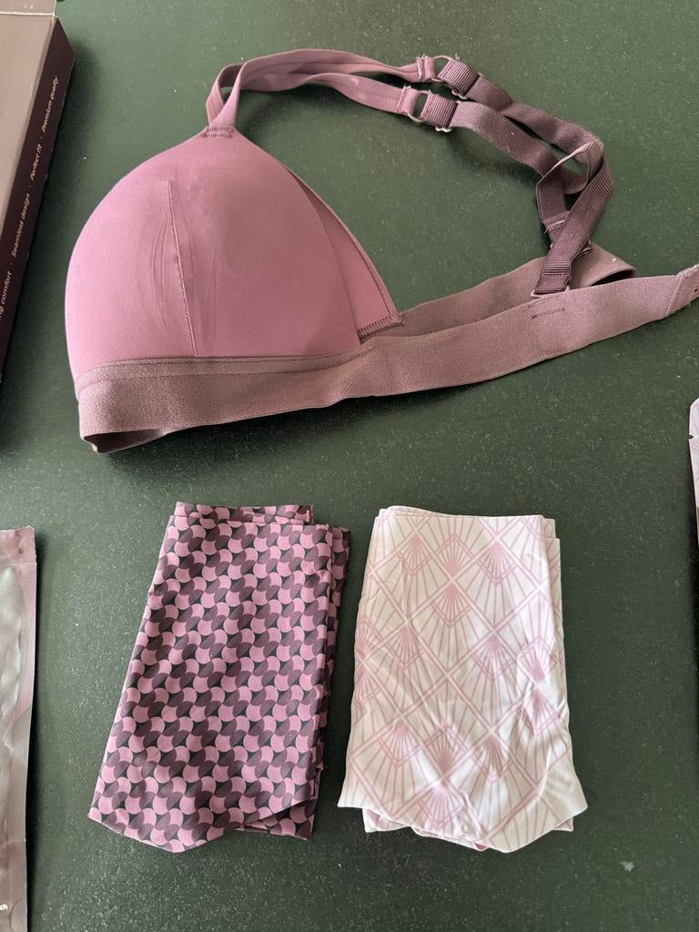 On That Ass BH en slips setje maat L, Ophalen of Verzenden, Paars, Setje