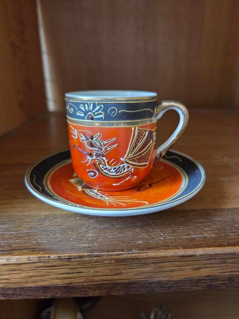 Antiek Japans Satsuma Drakenkopje met Schotel, Antiek en Kunst, Ophalen of Verzenden