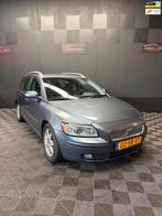 Volvo V50 2.4 Edition I | Airco | Cruise | Nieuwe APK |, Stof, Gebruikt, Zwart, 700 kg