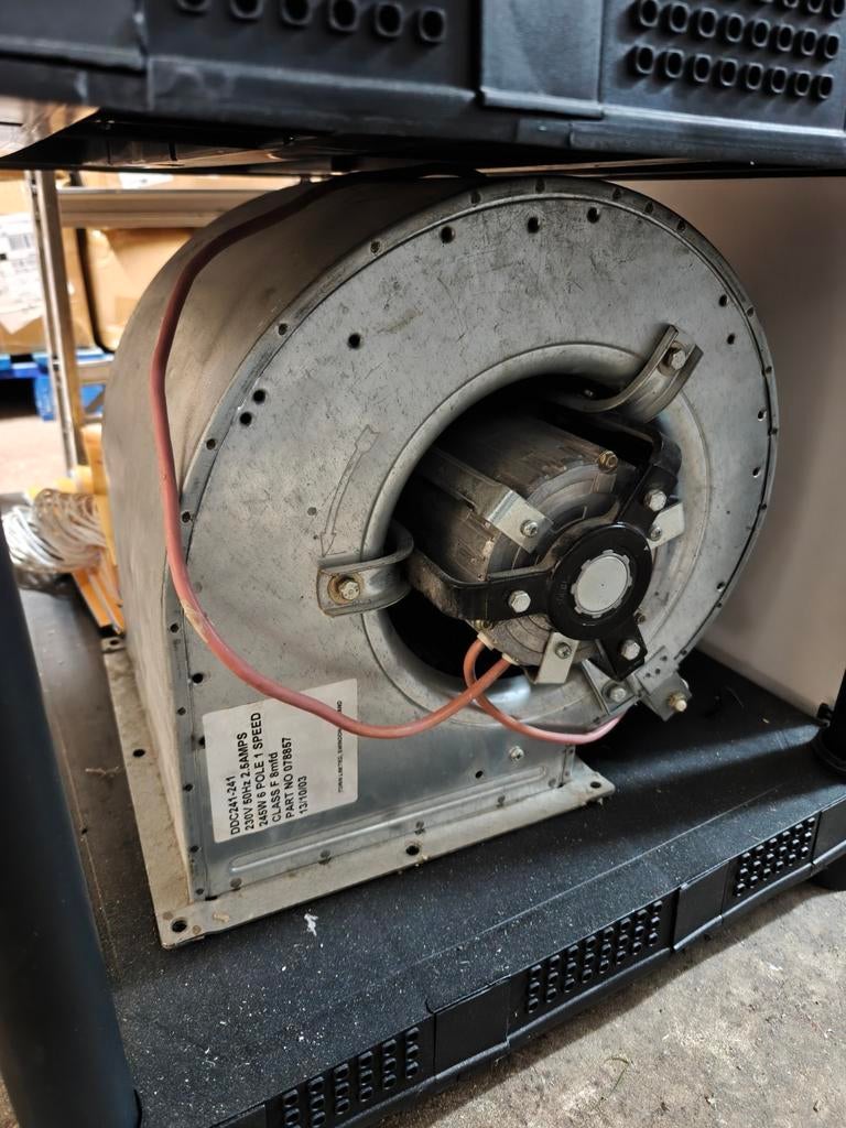 Horeca afzuigmotor 2500m³, Doe-het-zelf en Verbouw, Ventilatie en Afzuiging, Ophalen