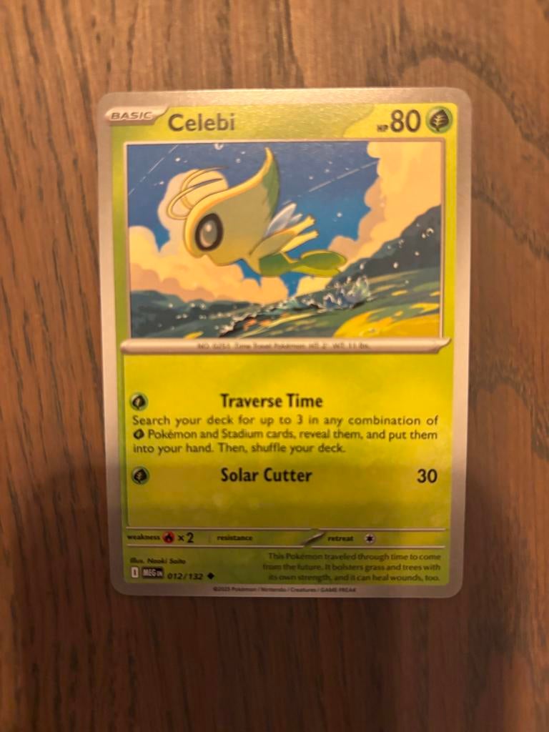 Pokémon Kaart Celebi 012/132 - Basic - Zo goed als nieuw, Hobby en Vrije tijd, Verzamelkaartspellen | Pokémon, Zo goed als nieuw