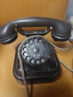 Vintage Bakeliet Telefoon met Draaischijf, Ophalen of Verzenden, Gebruikt, Met draaischijf
