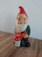 Vintage stenen Kabouter met paddenstoel en verfpallet, Ophalen of Verzenden, Zo goed als nieuw