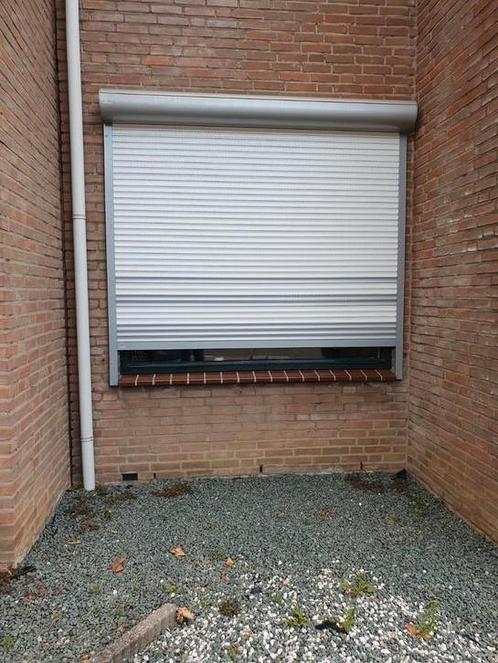 Aluminium rolluik SOMFY super goedkoop door verhuizing, Doe-het-zelf en Verbouw, Rolluiken, Zo goed als nieuw, 200 cm of meer
