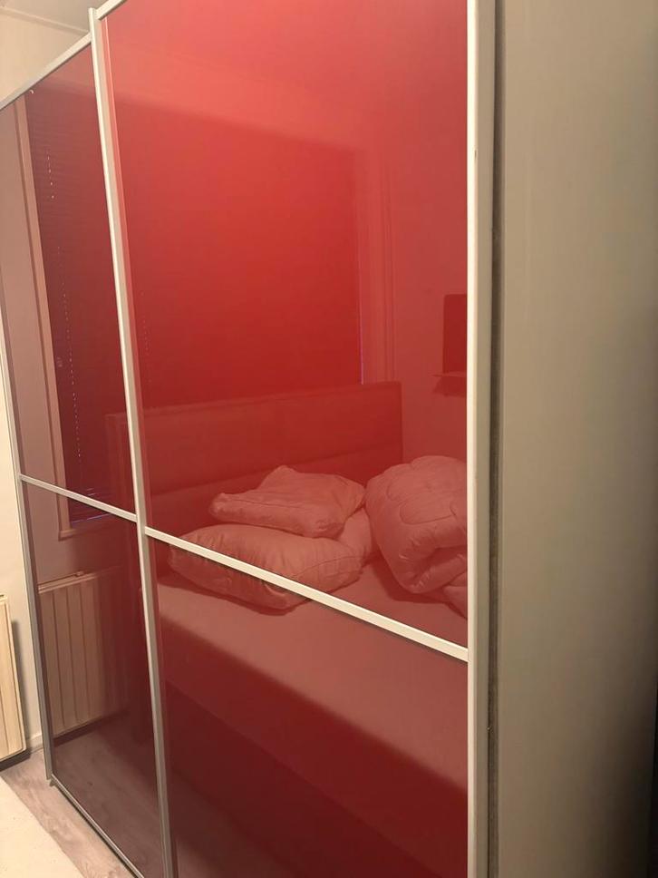 Ruime Kledingkast met Schuifdeuren, Huis en Inrichting, Kasten | Kledingkasten, Zo goed als nieuw, 150 tot 200 cm, 50 tot 75 cm