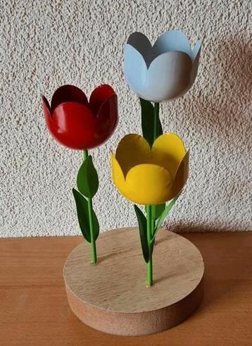 Waxinelichthouder in oeteldonk kleuren rood wit geel  beschikbaar voor biedingen