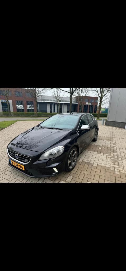 Volvo V40 1.6 D2 R-design 2013 Zwart, Auto's, Volvo, Particulier, V40, Diesel, A, Hatchback, Handgeschakeld, Origineel Nederlands